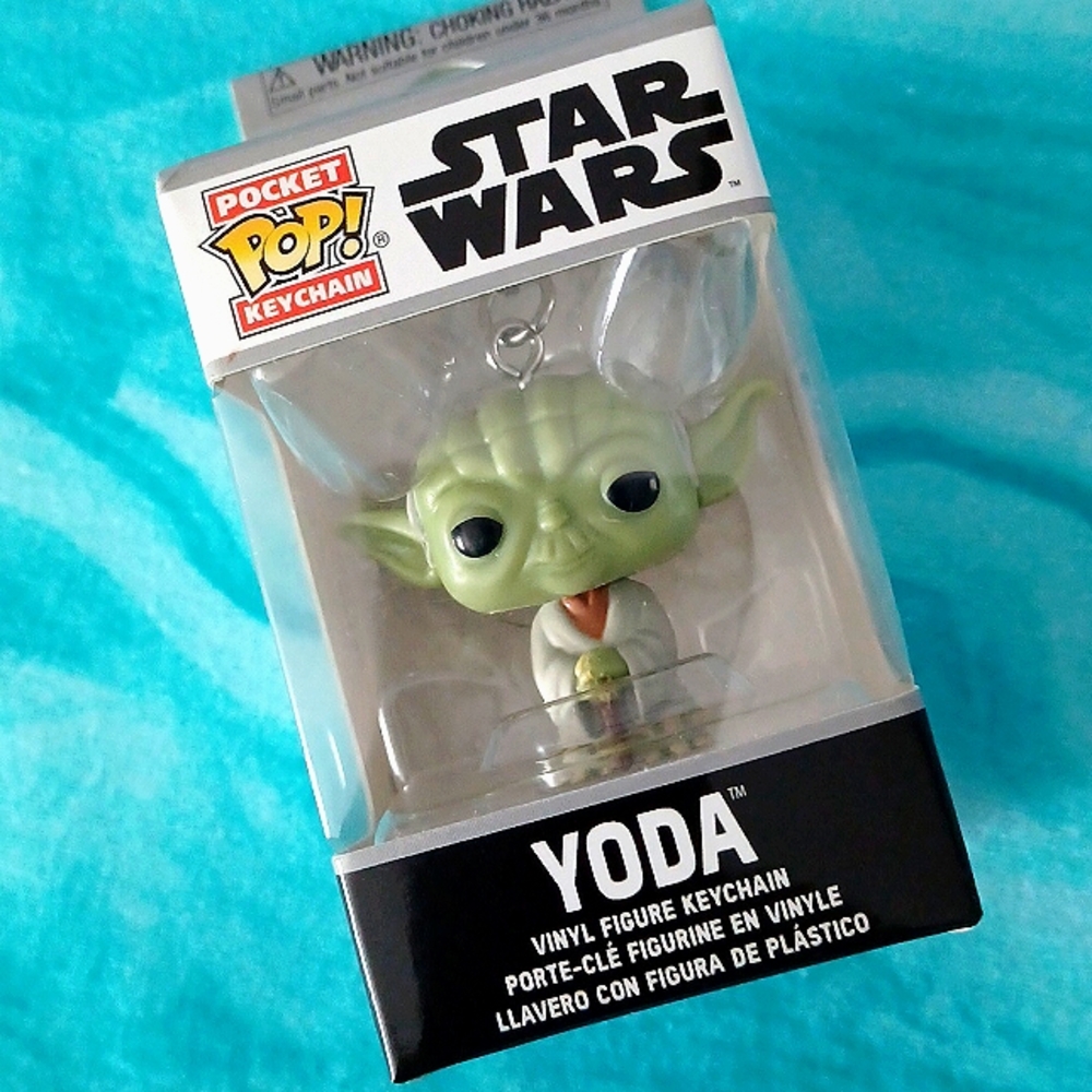 NEW! Star Wars Yoda Funko Disney Pocket Pop Keychain